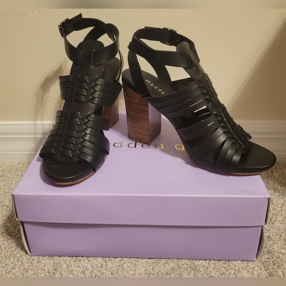 NEW IN BOX Madden Girl Reine woven chunky heels NIB 6